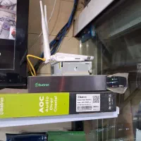 دوربین مغازه . استند شیشه ای