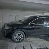 نیسان ایکس تریل ۲۰۱۶