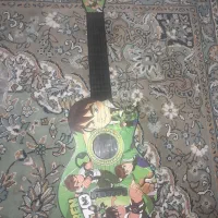 گیتار ، عروسک و...