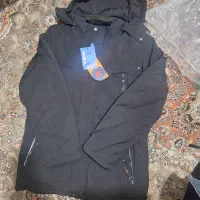 کاپشن|لباس|قره پشتلو, |دیوار