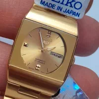ساعت Seiko صفحه تلویزیونی قدمت 45 سال آک و پلمپ|ساعت|تهران, فرمانیه|دیوار