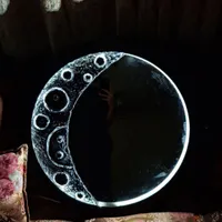 ماه و آینه طرح ماه