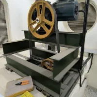 نصب اراه اندازی انواع اسانسور هیدرولیک و کششی