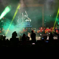 آموزش گیتار و آواز پاپ در آموزشگاه موسیقی هم آواز