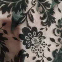 چادر مخمل دوخته شده نو و لطیف