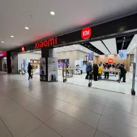 فروشنده خانم|استخدام بازاریابی و فروش|تهران, فردوسی|دیوار