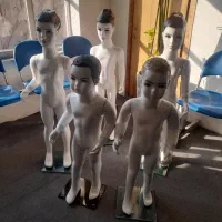 مانکن لباس بچگانه