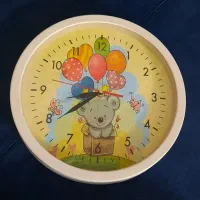 ساعت دیواری طرح خرس بالن سوار نو