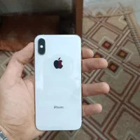 آیفون xs با حافظه 64 گیگ در حد آکبند