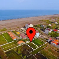 زمین ساحلی پلاک 4 دریا با ویو فوق العاده دریای آبی