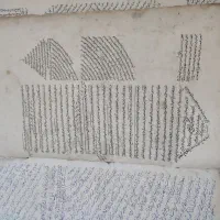 کتاب قدیمی قاجاری|کتاب و مجله تاریخی|بندر گناوه, |دیوار