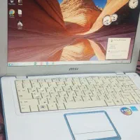 لپ تاپ لب تاب msi رنگ سفید سالم