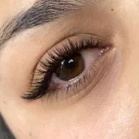 خدمات تخصصی مژه