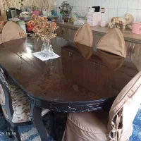 با سلام میز ناهار خوری تمیز 8 نفره