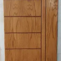رنگ کاری درب چوبی و پله چوبی وکابینت