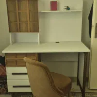 میز تحریر همراه صندلی