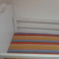 تخت کودک و نوجوان