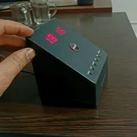 ساعت رومیزی دیجیتالی برقی رادیو دار