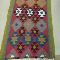 گلیم دستباف پشمی