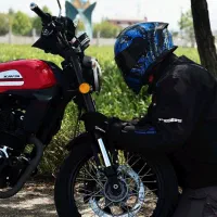آموزش موتور سواری خانم و آقا