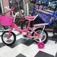 دوچرخه 12دختر خانوم خوشگل غلامی معروف