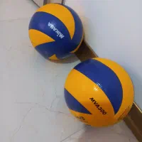 توپ والیبال