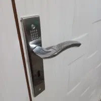 در سفید براق سالم و نو|مصالح و تجهیزات ساختمان|تهران, اتابک|دیوار