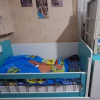 تخت وکمد|تخت و سرویس خواب|آبسرد, |دیوار