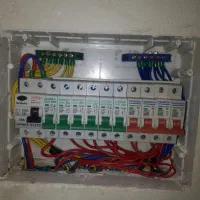 نیازمندشاگرد برقکارماهرونیمه ماهر