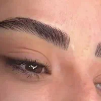 مدل میکروبلیدینگ ابرو