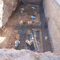 فروش ساختمان نیمه ساز ملک سه طبقه تجاری شده قیمت
