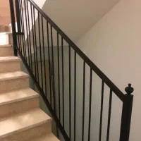 تعمیرات لوله کشی گاز و نصب حفاظ آهنی پله و غیره