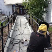 جوشکارسیار پلاستر سیمان کاشی کاری وکارساخت و ساز