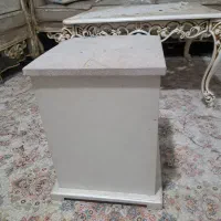 پاف جلو میز