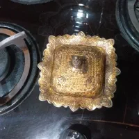 قندون فلزی و ل ب ا س در حد نو