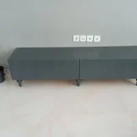 میز تلویزیون و جلو مبلی