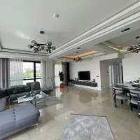 (واحد ۱۳۰ متری بر تختی)