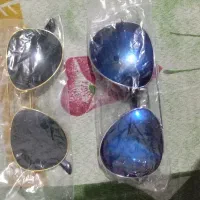 ۲ عینک افتابی طلایی واسمانی مناسب عیدو موتور سوارا