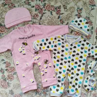 تعدادی لباس آکبند دخترانه نوزادی سایز صفر و یک|کفش و لباس بچه|اصفهان, شهرک کاوه|دیوار