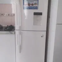 یخچال فریزر دونار بسیار تمیز سالم