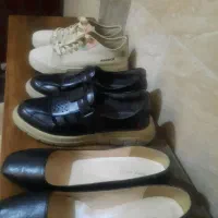 کفش و کتونی بسیار شیک و کاملا سالم