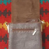 کیف چرم دستدوز|کیف، کفش، کمربند|پرند, فاز ۵|دیوار