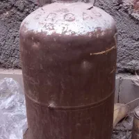 یک کپسول پرسی برای فروش