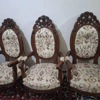 مبلمان طرح سلطنتی