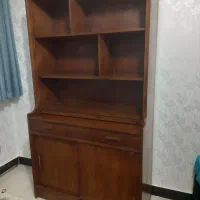 کمد کتابخانه دارای میز تحریر