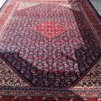 فرشهای کهنه دستبافت شمارامعامله میکنیم