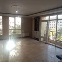 140 متر.3 طرف نورگیر. 2 پارکینگ سندی. قابل تبدیل|اجارهٔ آپارتمان|تهران, باغ فیض|دیوار
