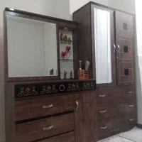 کمد رخت آویز و میز آرایش کشو دار آینه ریلی|جاکفشی، کمد، دراور|صحنه, |دیوار
