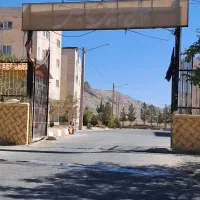 یک باب آپارتمان در پردیس