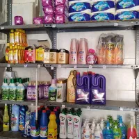 یخچال وکمی جنس